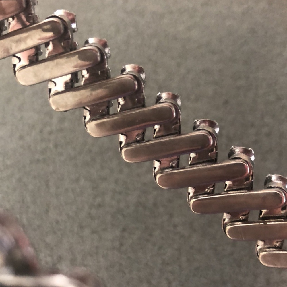 Stretchy Rhinestone Bracelet - Picture 5 of 6